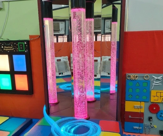 Interactive Sensory Bubble Tube